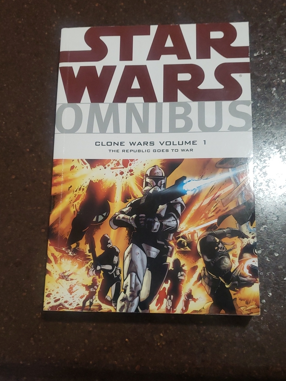 Star Wars Clone Wars Omnibus Vol 1 Republic Goes To War Dark Horse 1st Prnt